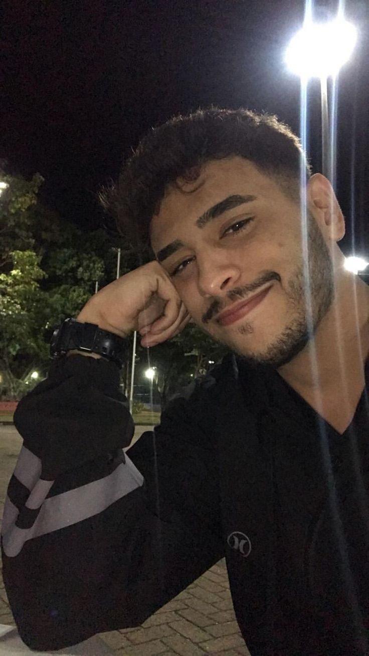 <em>Asım L.</em>